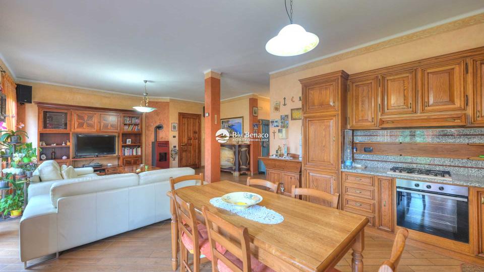 Villa singola in vendita a Roè Volciano 