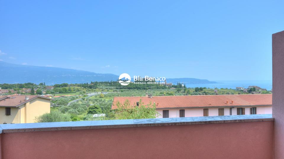 Villetta di testa in vendita a Gaino