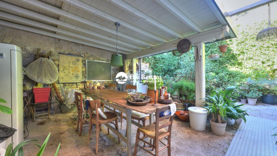 Property for sale in Sasso