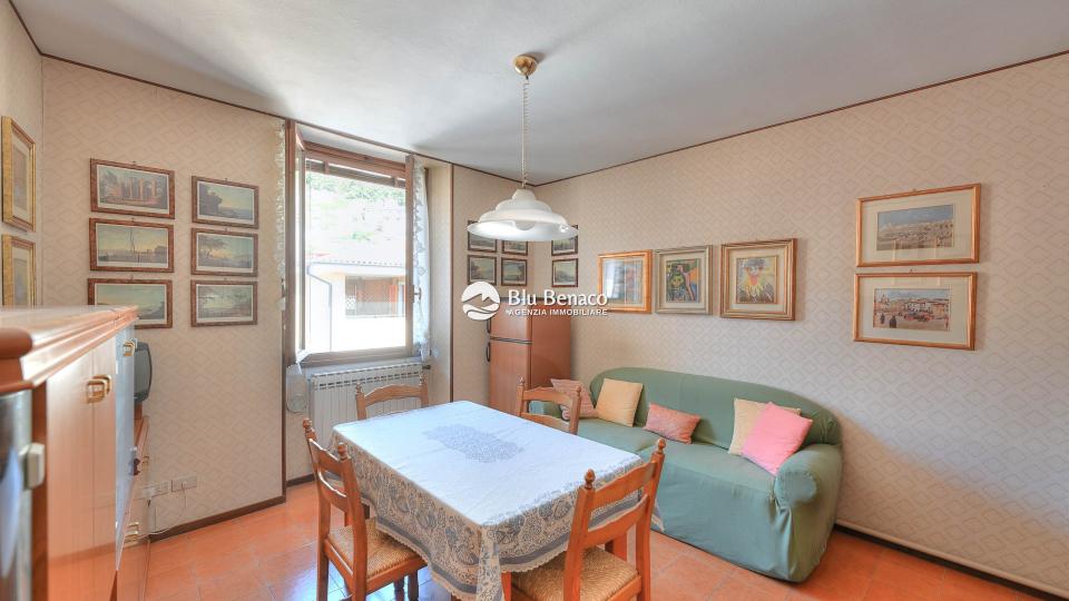 Two-room apartment for sale in Toscolano
