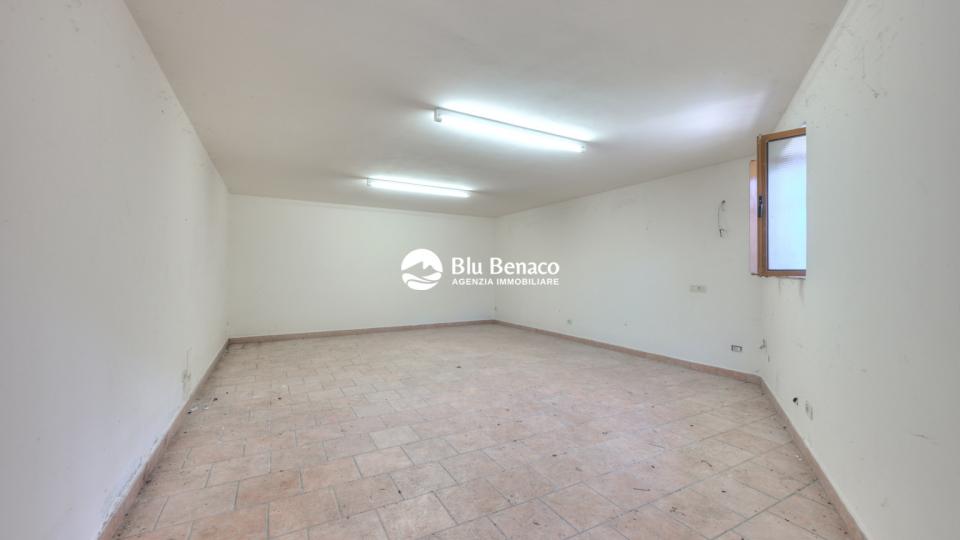 villa indipendente, in vendita roè volciano