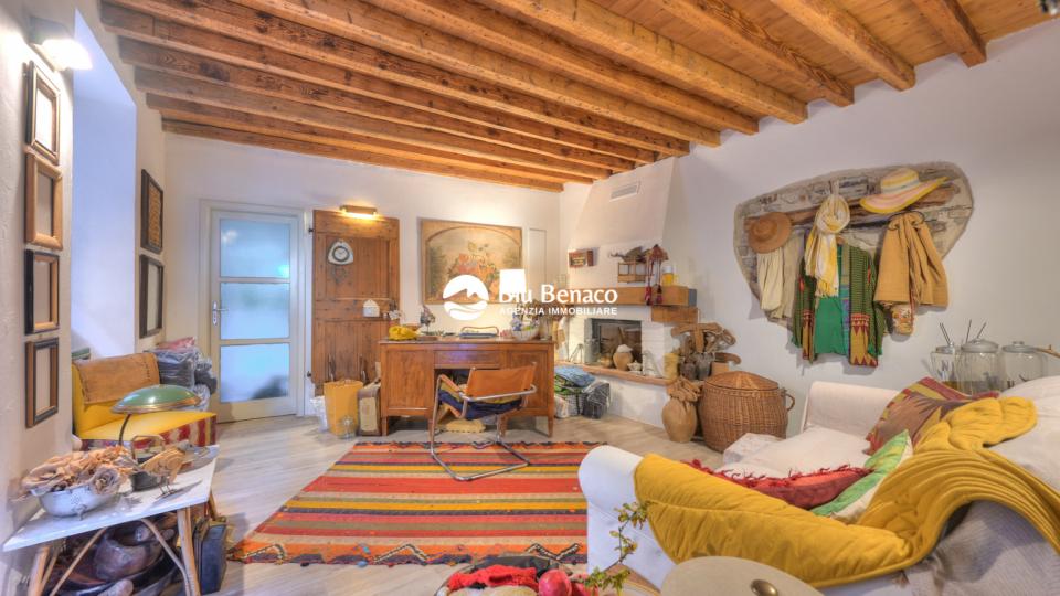 Property for sale in Sasso