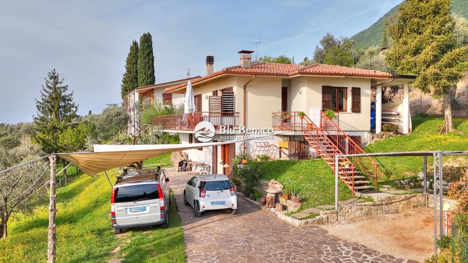Villa indipendente con vista panoramica a Montemaderno