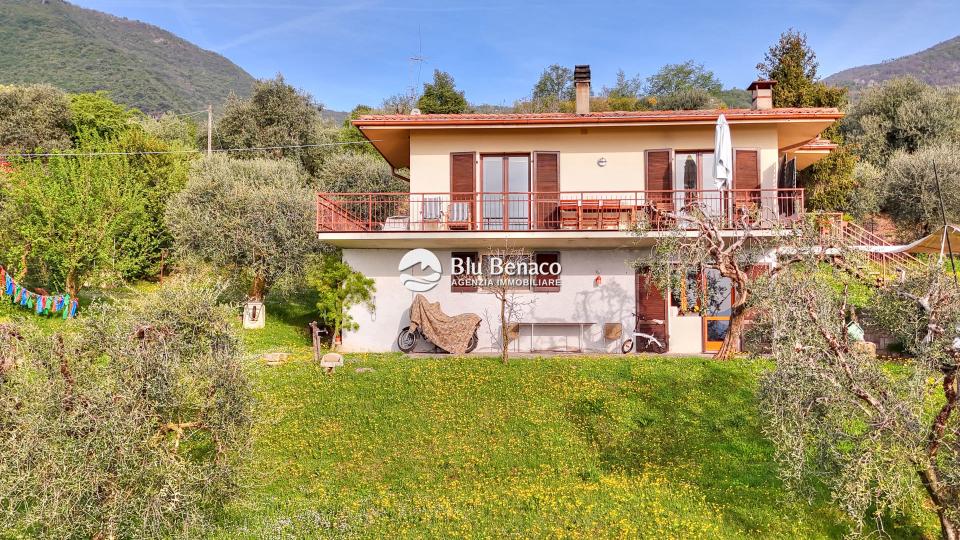 Villa indipendente con vista panoramica a Montemaderno