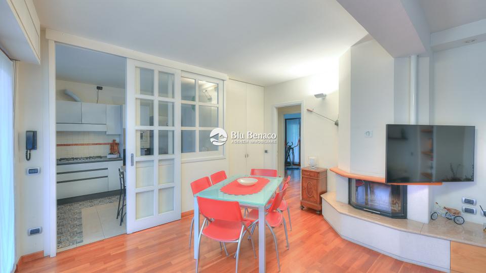 Lovely four-room apartment for sale in Toscolano 