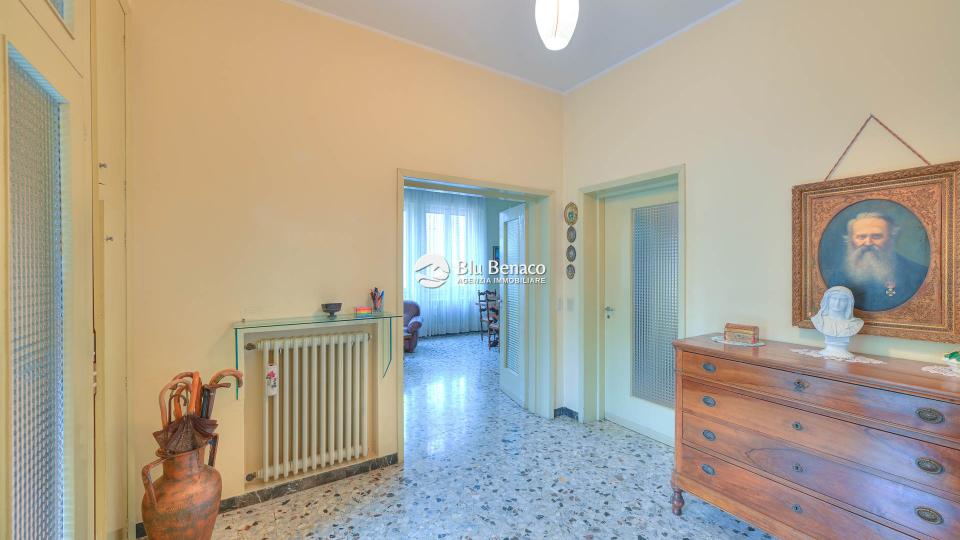 Stunning Villa for sale in Maderno