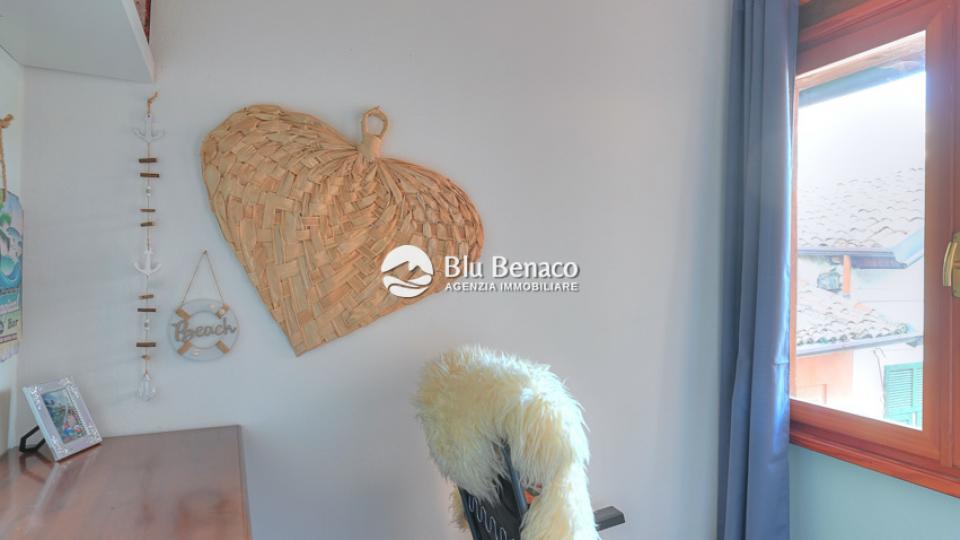 Lovely two-room apartment for sale in Maderno