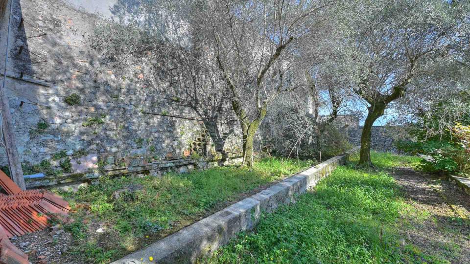 Detached property for sale in Gargnano