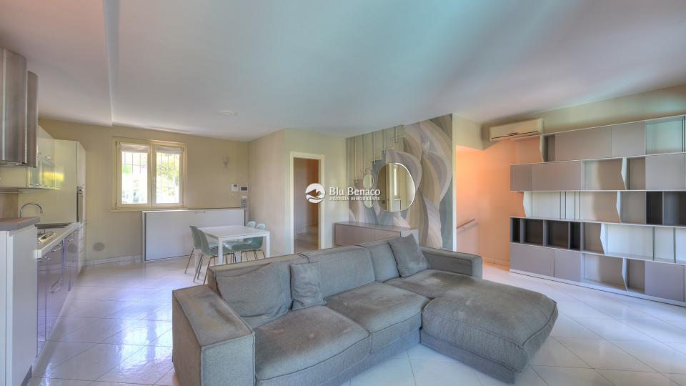 Villa zu verkaufen in Polpenazze del Garda
