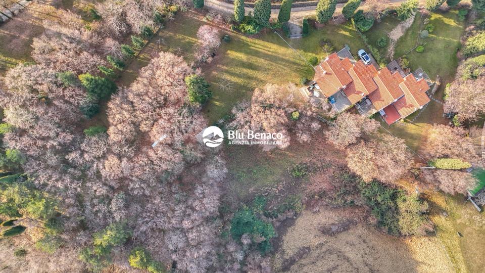 Bifamiliare in vendita a Navazzo