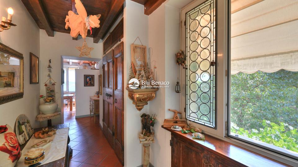 Amazing historic Villa for sale in Salò