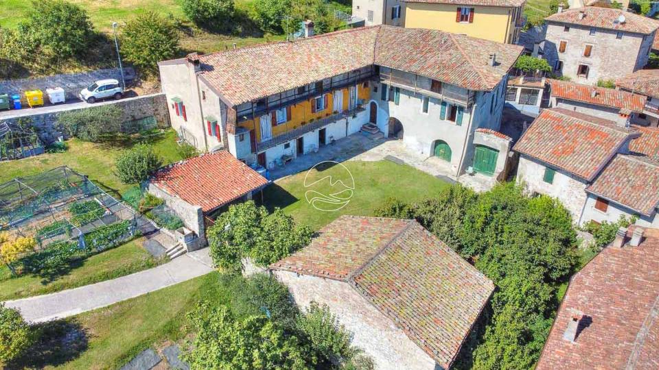 Agricultural house in Gargnano