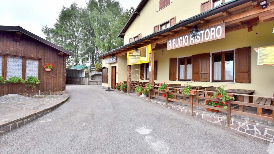 Restaurant with rooms in the locality of Cima Rest