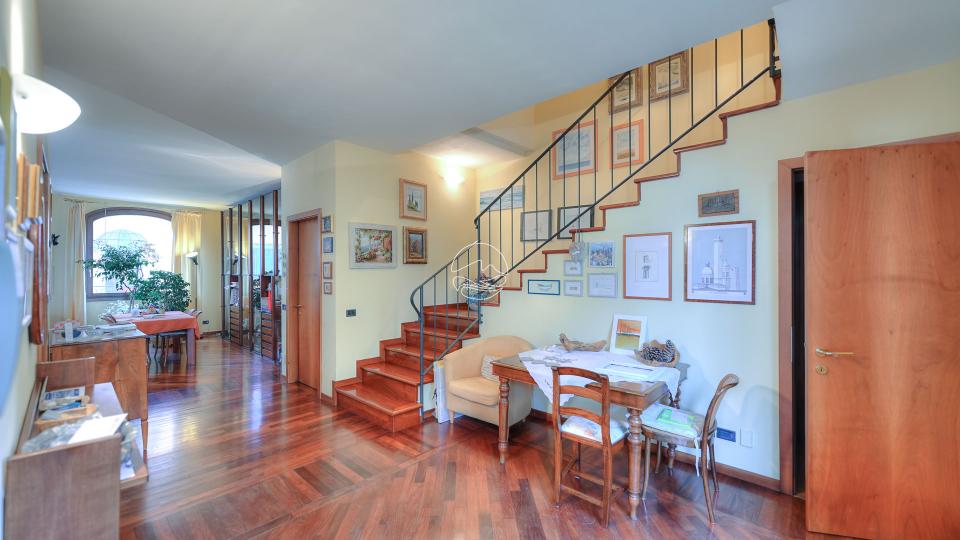 Single villa in Toscolano Maderno
