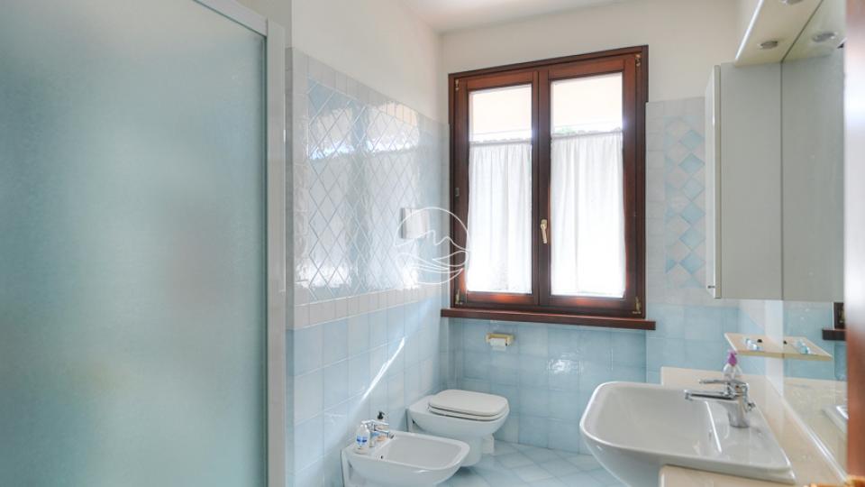 Single villa in Toscolano Maderno