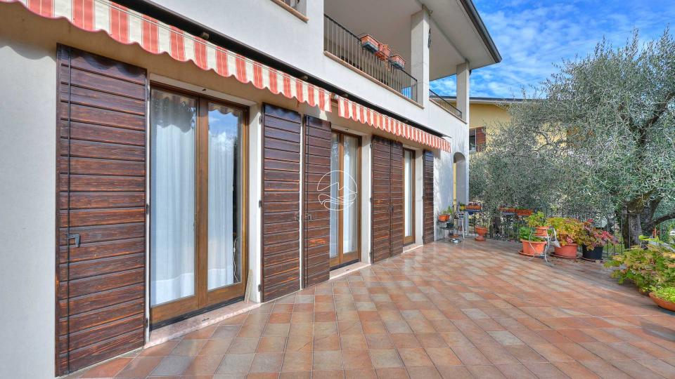 Single villa in Toscolano Maderno