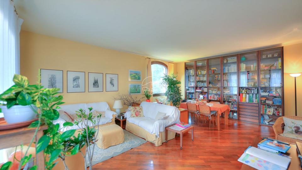 Single villa in Toscolano Maderno