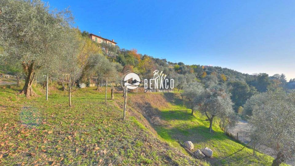 Building land in Toscolano Maderno