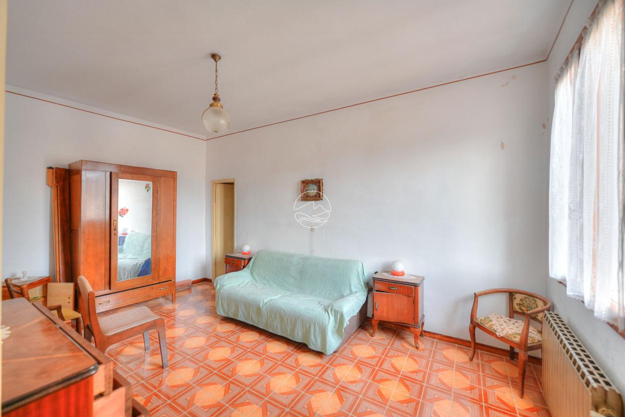 House in the center of Gaino