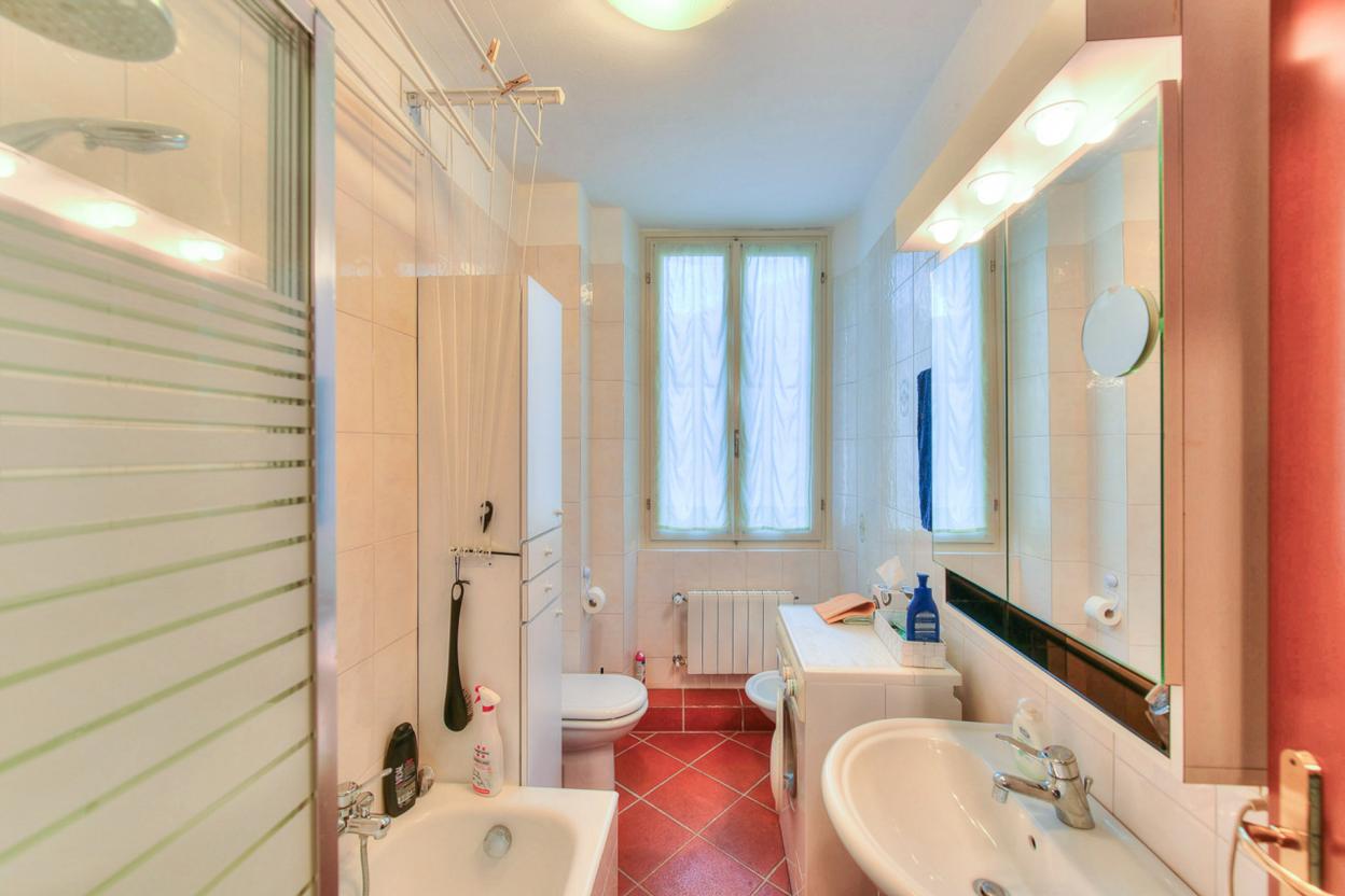 Two-room apartment in historic center of Gargnano