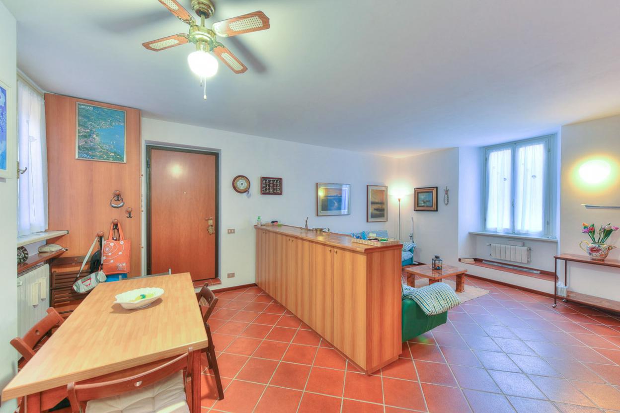 Two-room apartment in historic center of Gargnano