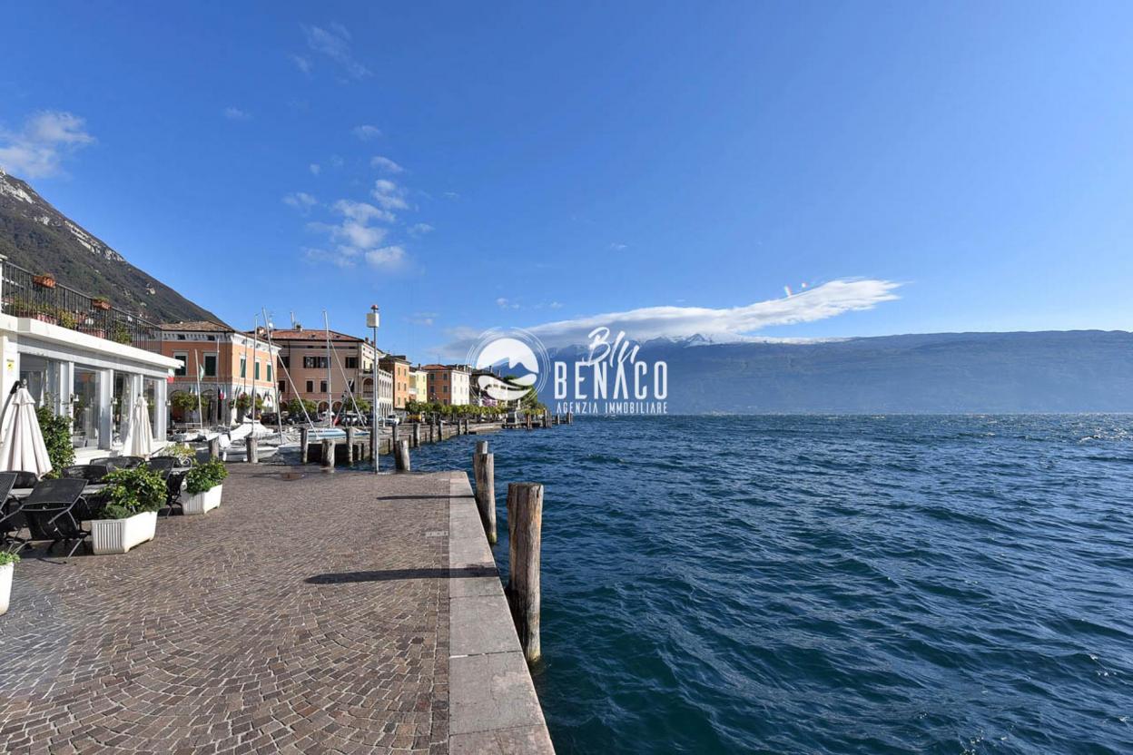 Two-room apartment in historic center of Gargnano