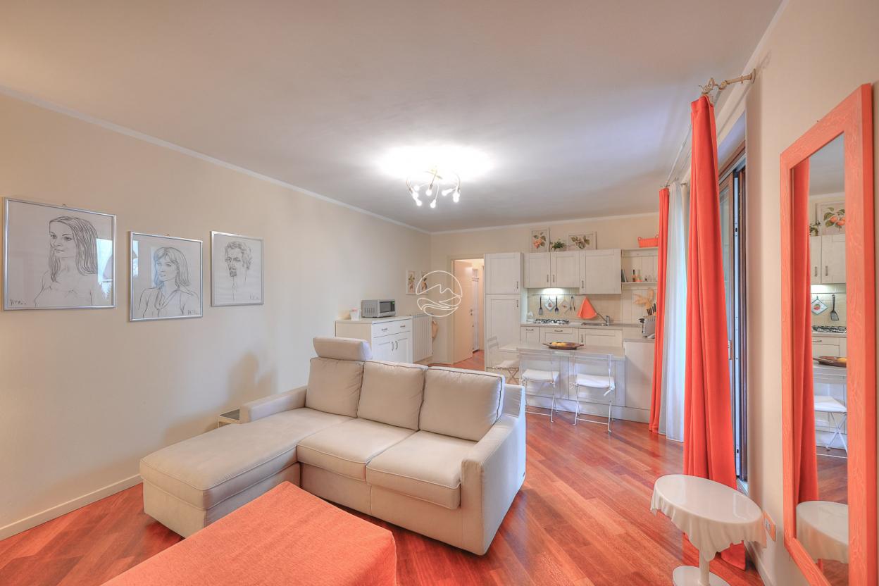 Apartment few meter from Lake Garda