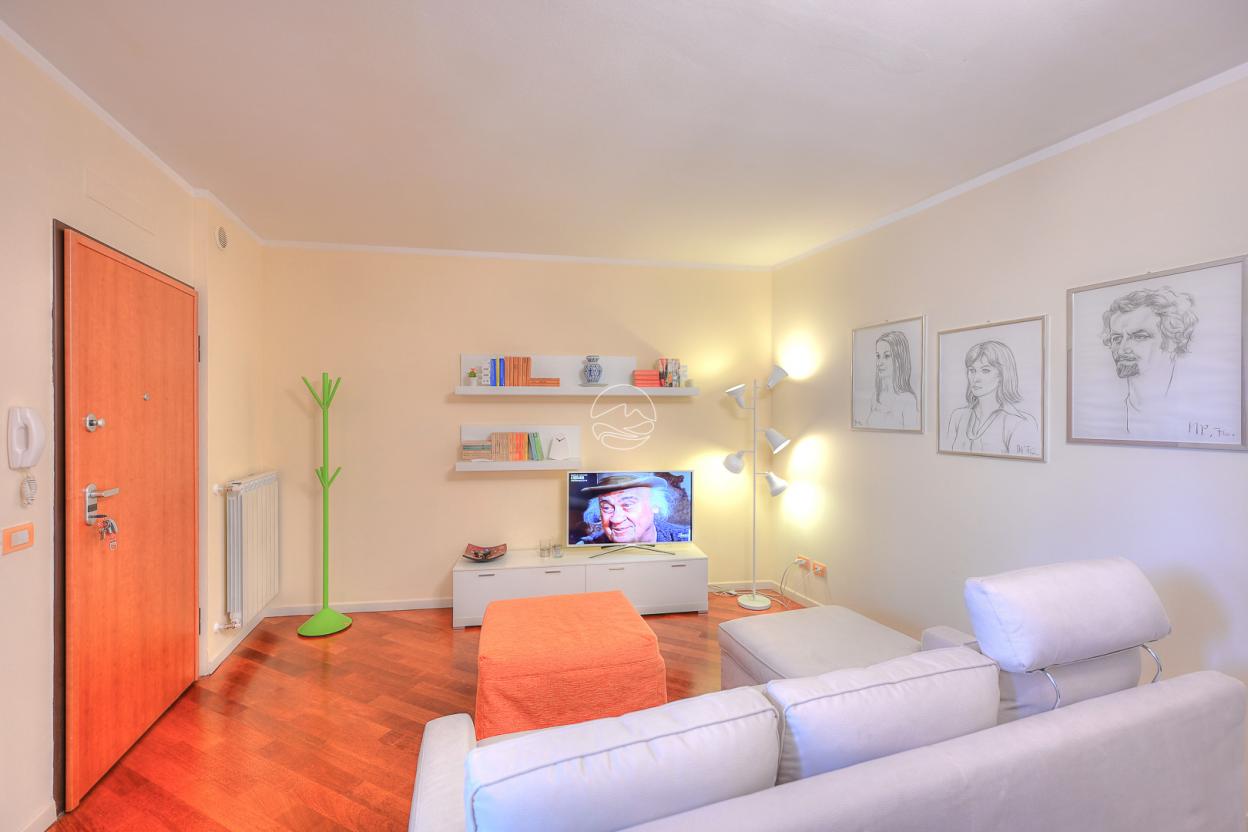 Apartment few meter from Lake Garda