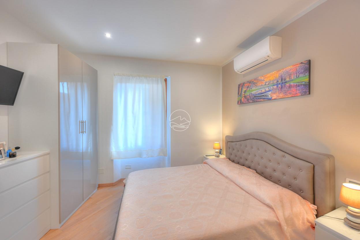 Apartment in the center of Toscolano Maderno