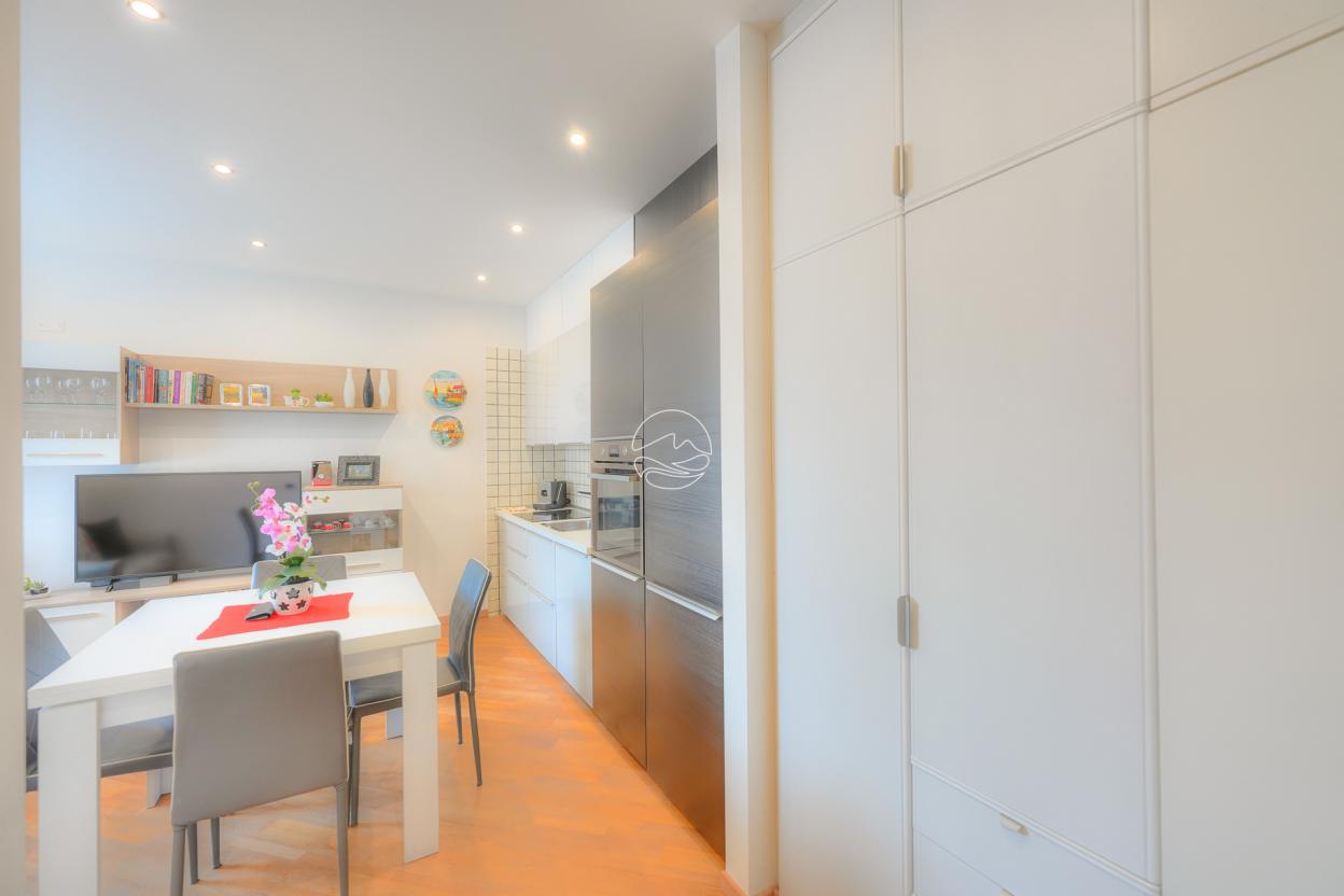 Apartment in the center of Toscolano Maderno