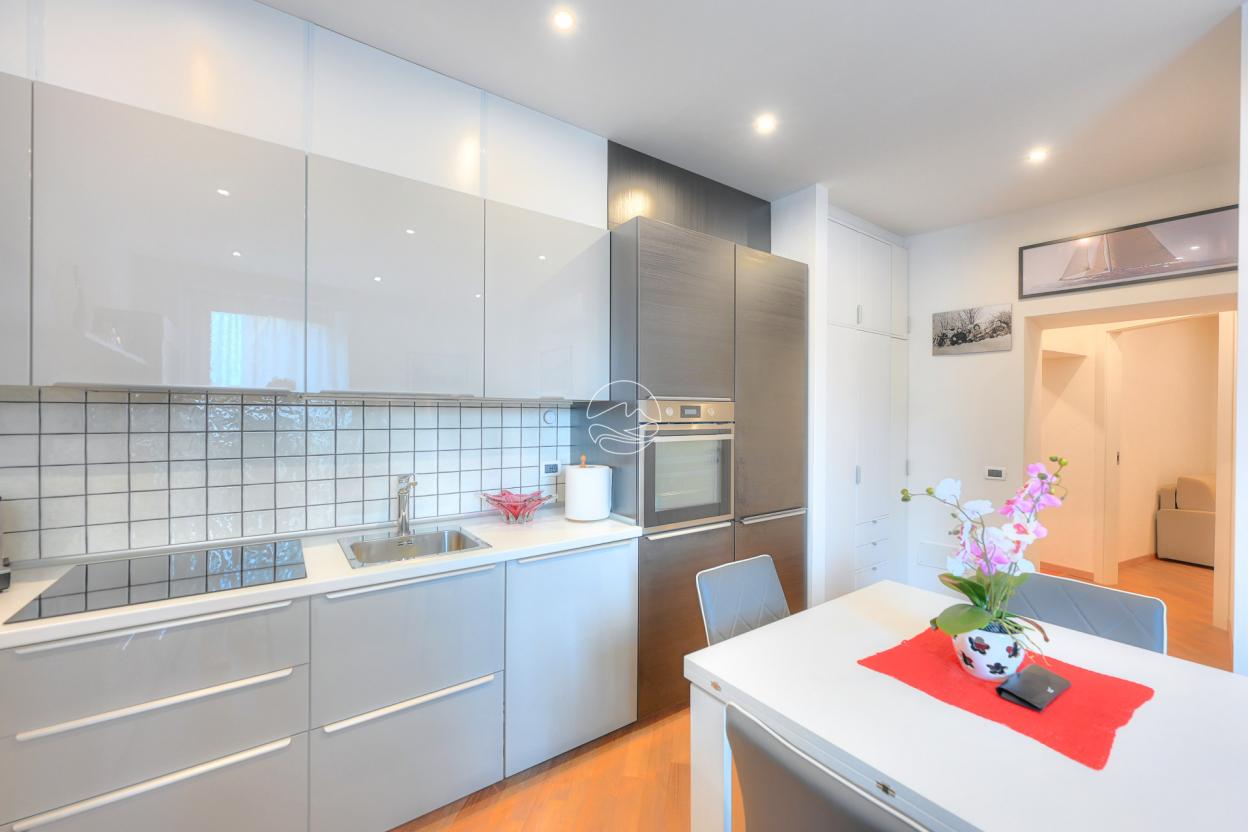 Apartment in the center of Toscolano Maderno