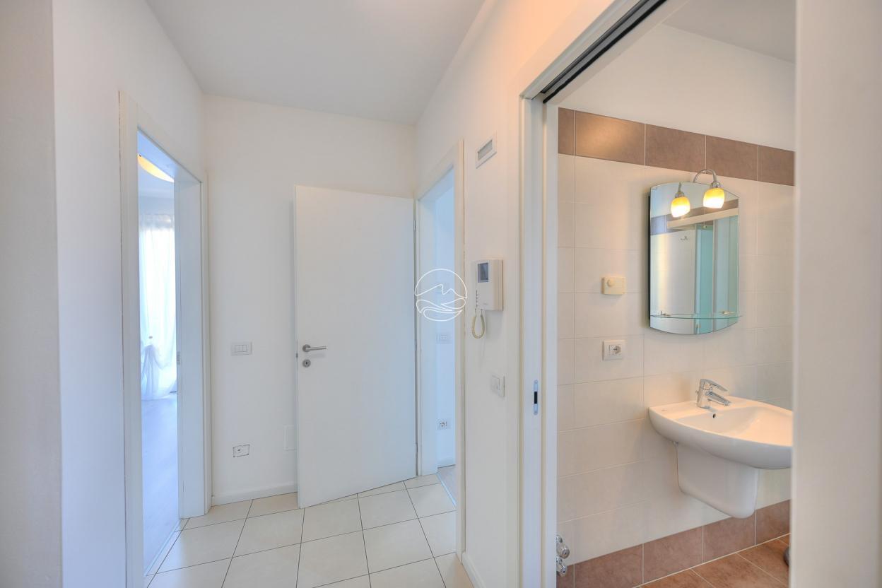 New apartment in the central area of Maderno