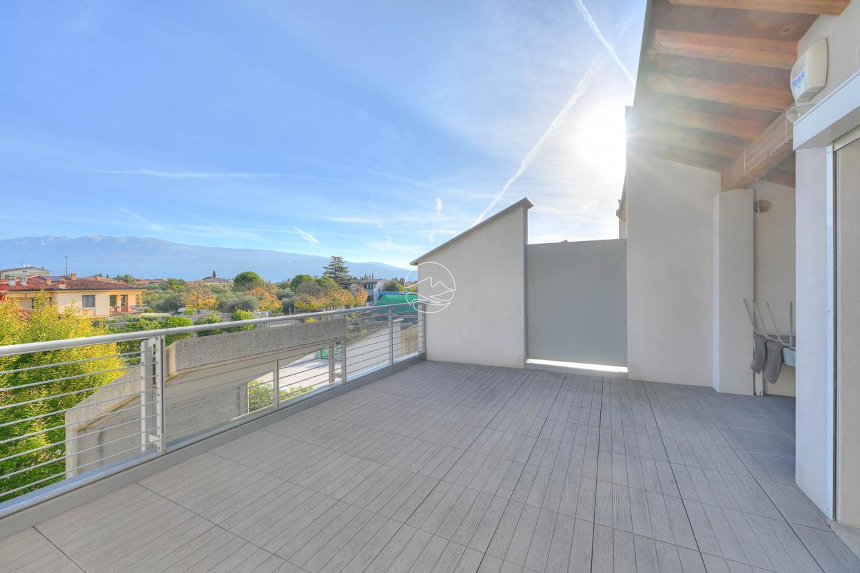 New apartment in the central area of Maderno