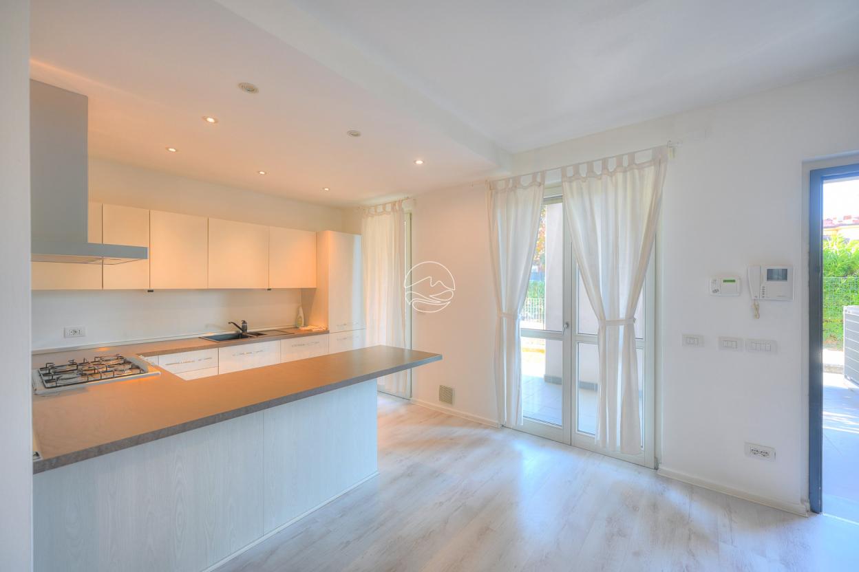 New apartment in the central area of Maderno