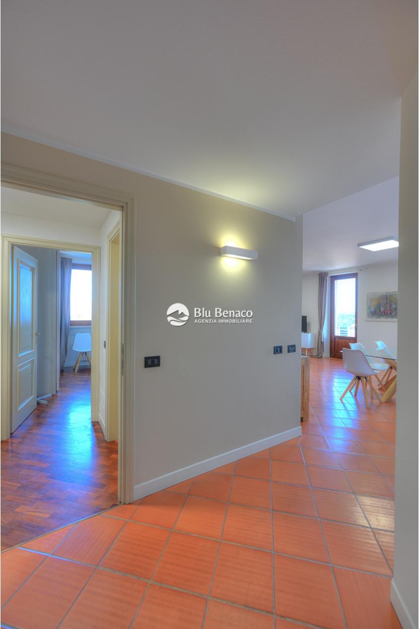Penthouse for sale with stunning lake view in Salò