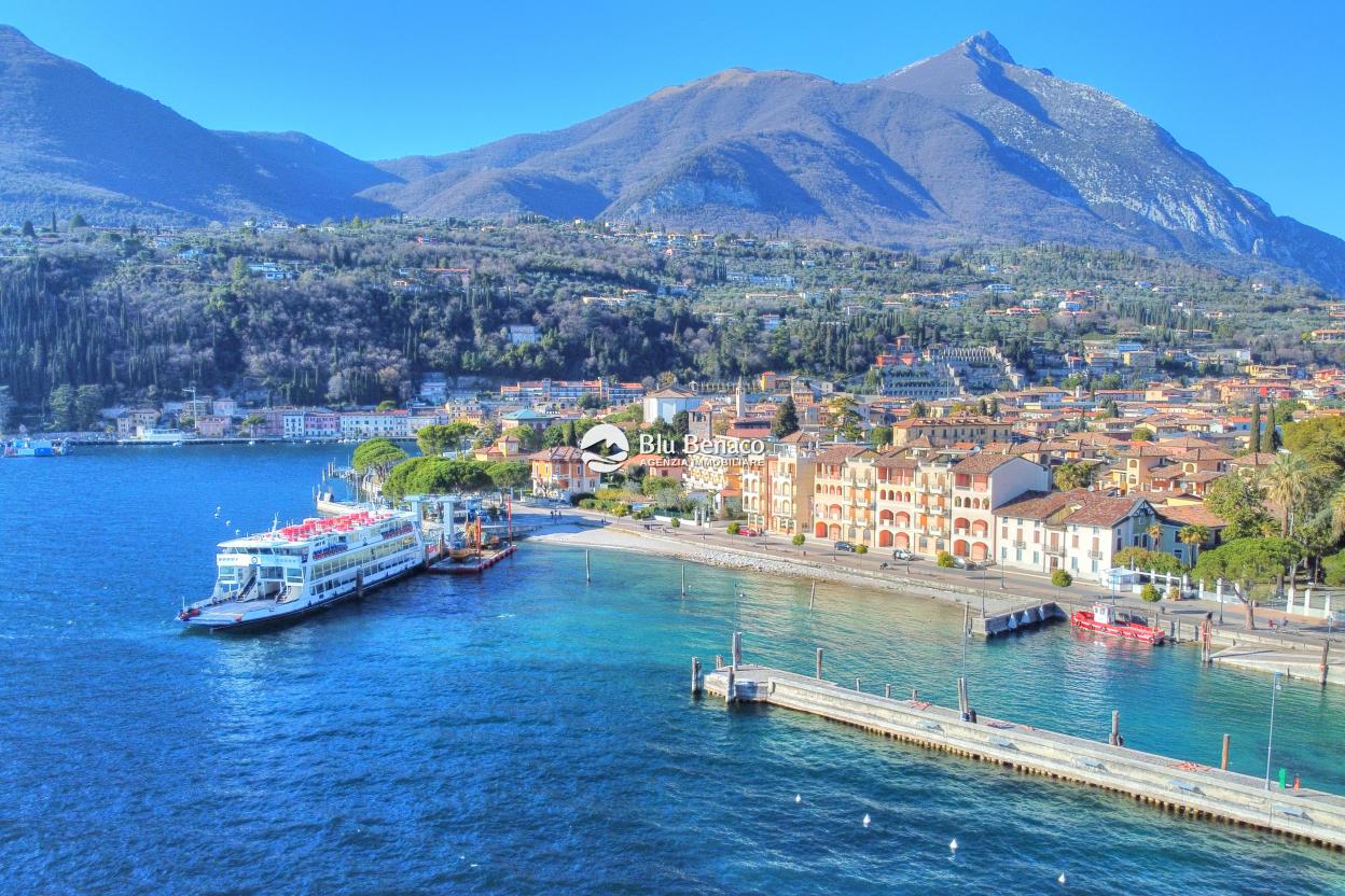 Imperdibile bilocale con terrazza in vendita a Maderno