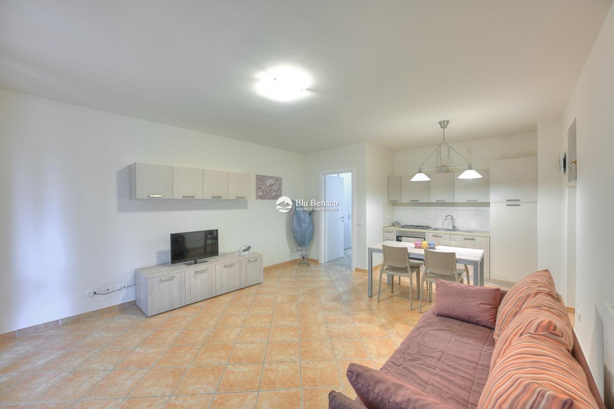 Three-room apartment for sale in Maderno
