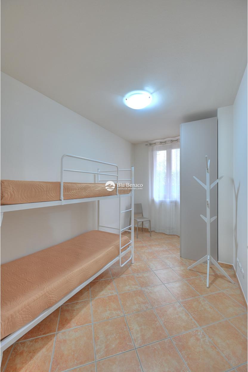 Three-room apartment for sale in Maderno