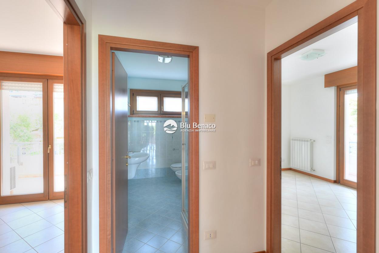 Three-room apartment for sale in Toscolano
