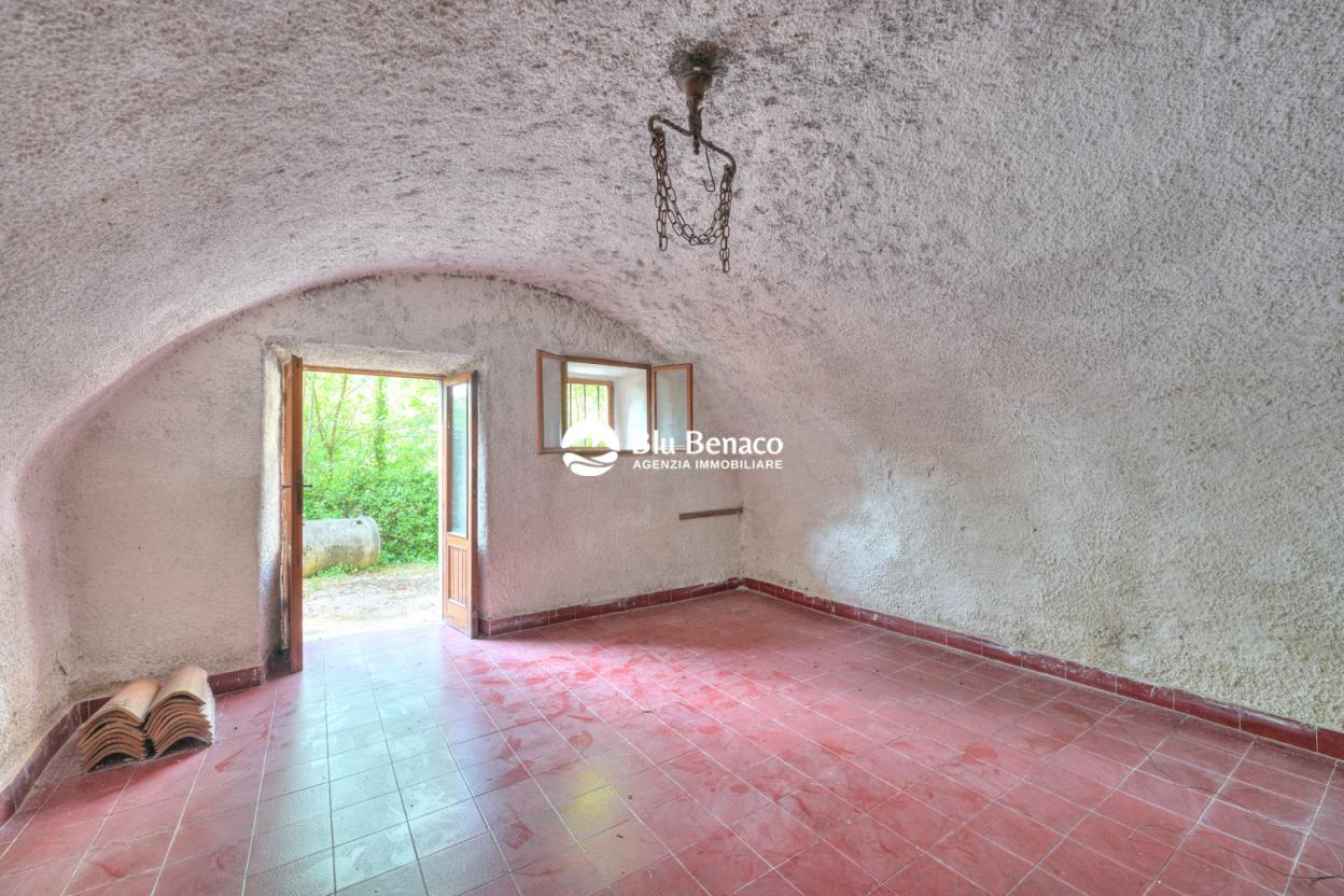 Rustico in vendita a Navazzo