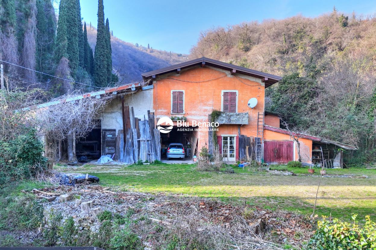 soluzione di piu immobili, salò zona Barbarano 