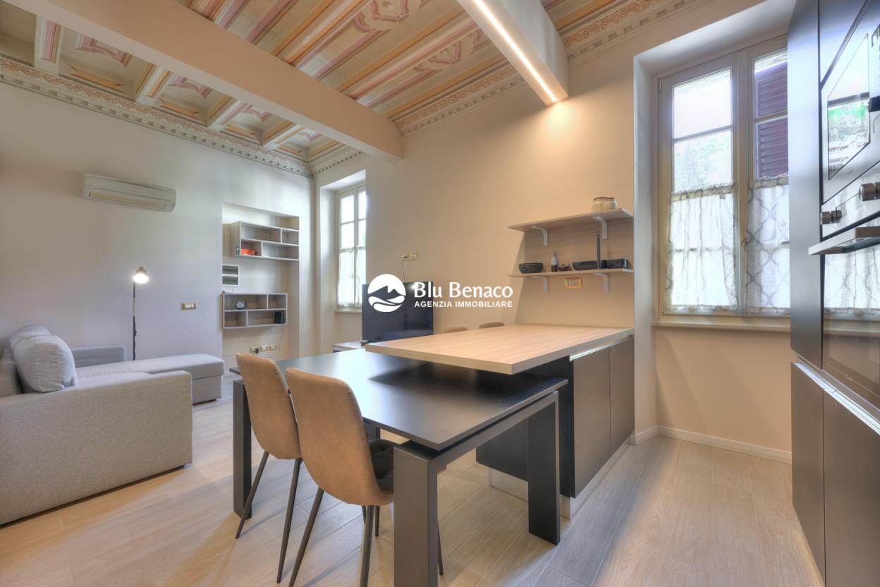 Bilocale storico in vendita a Toscolano