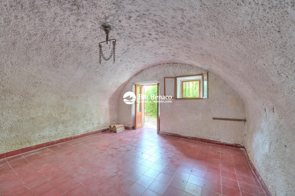 Rustico in vendita a Navazzo