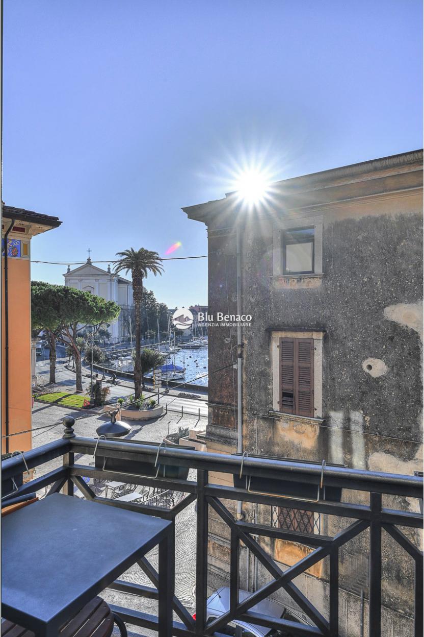 Three-room apartment for sale in Maderno