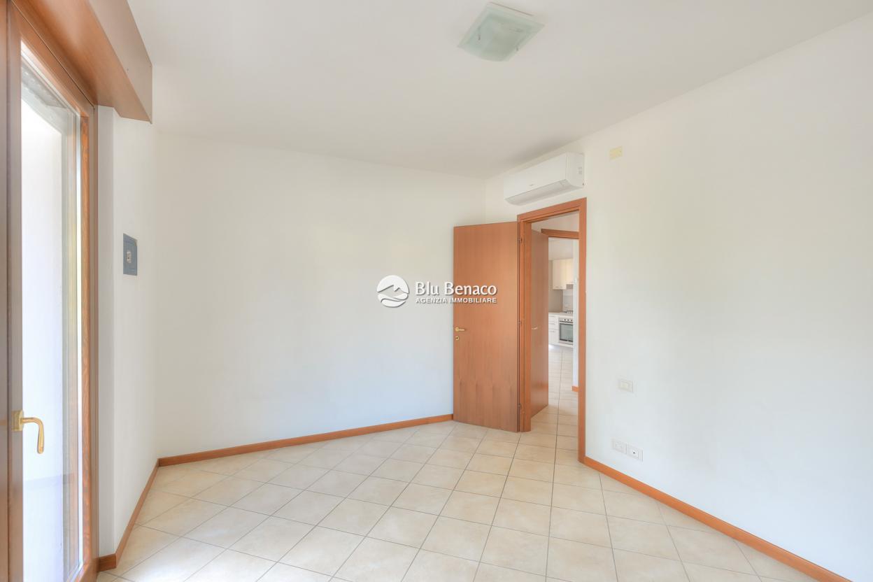 Three-room apartment for sale in Toscolano