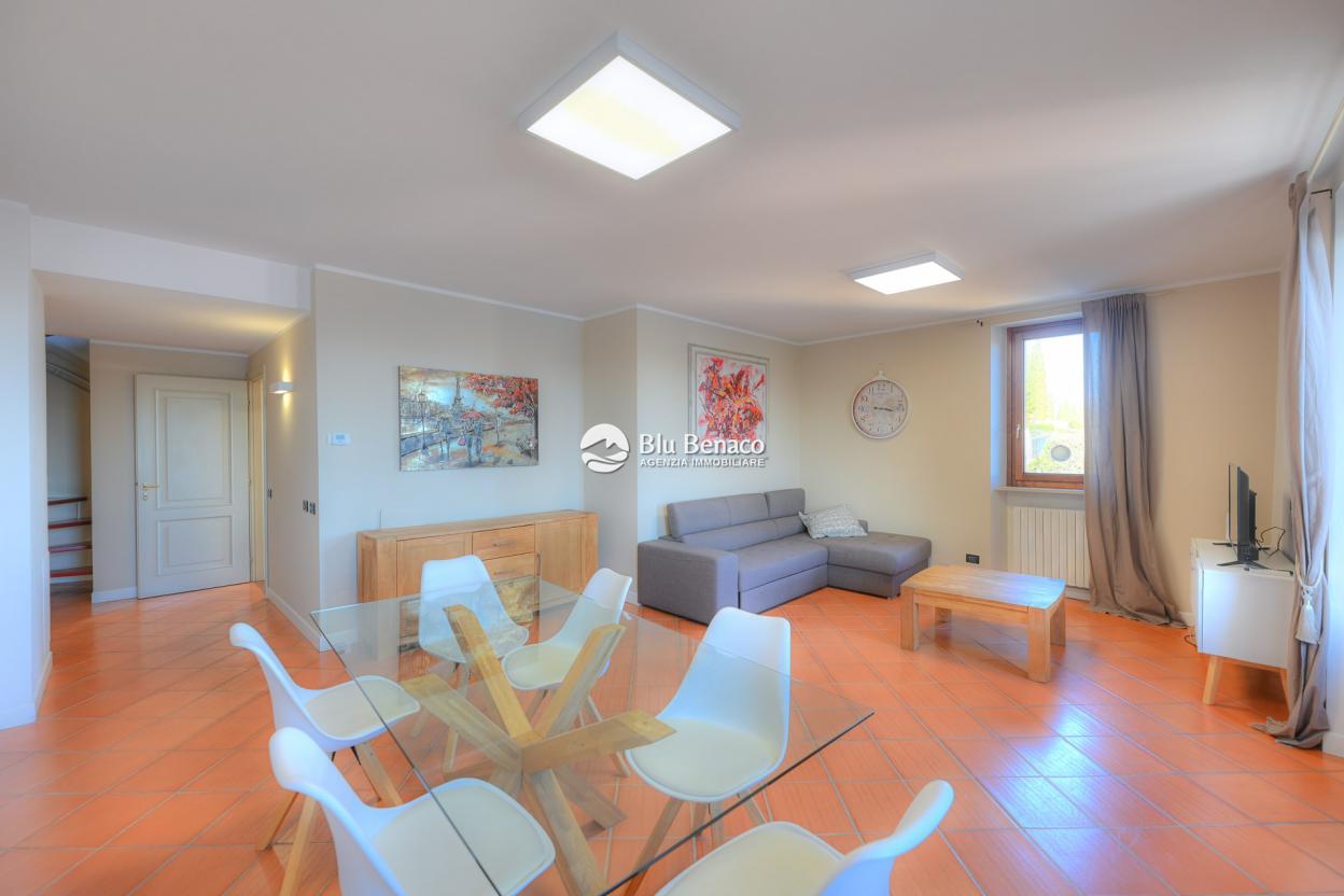 Penthouse for sale with stunning lake view in Salò