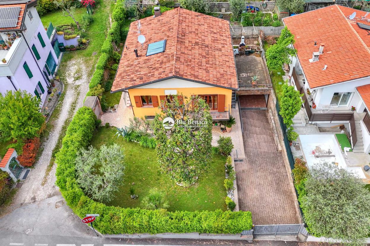Villa singola in vendita a Roè Volciano 