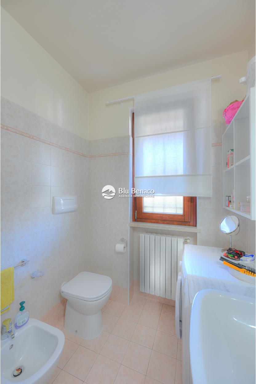 Holiday home for rent near the lake