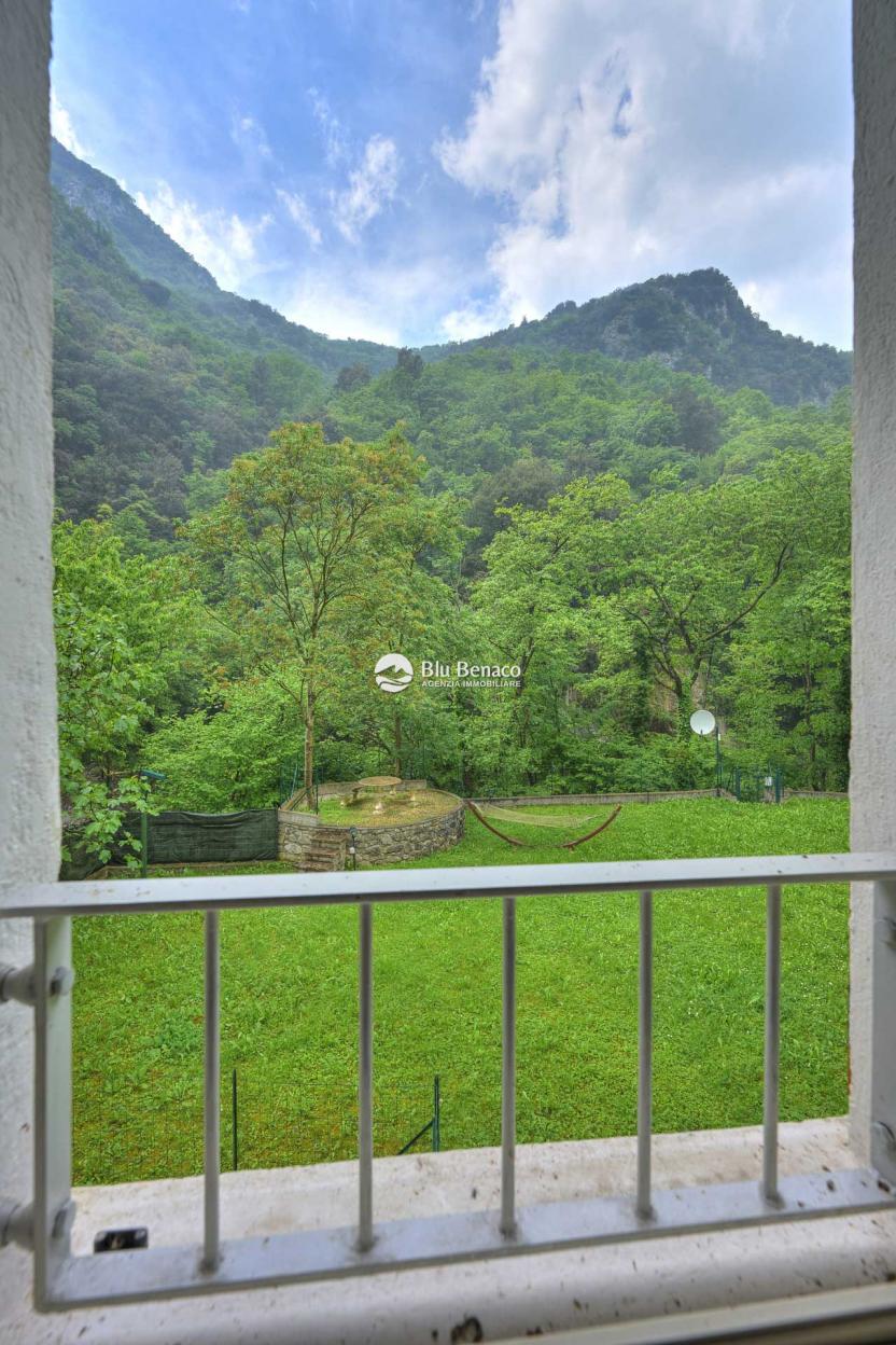 Property for sale in Camerate