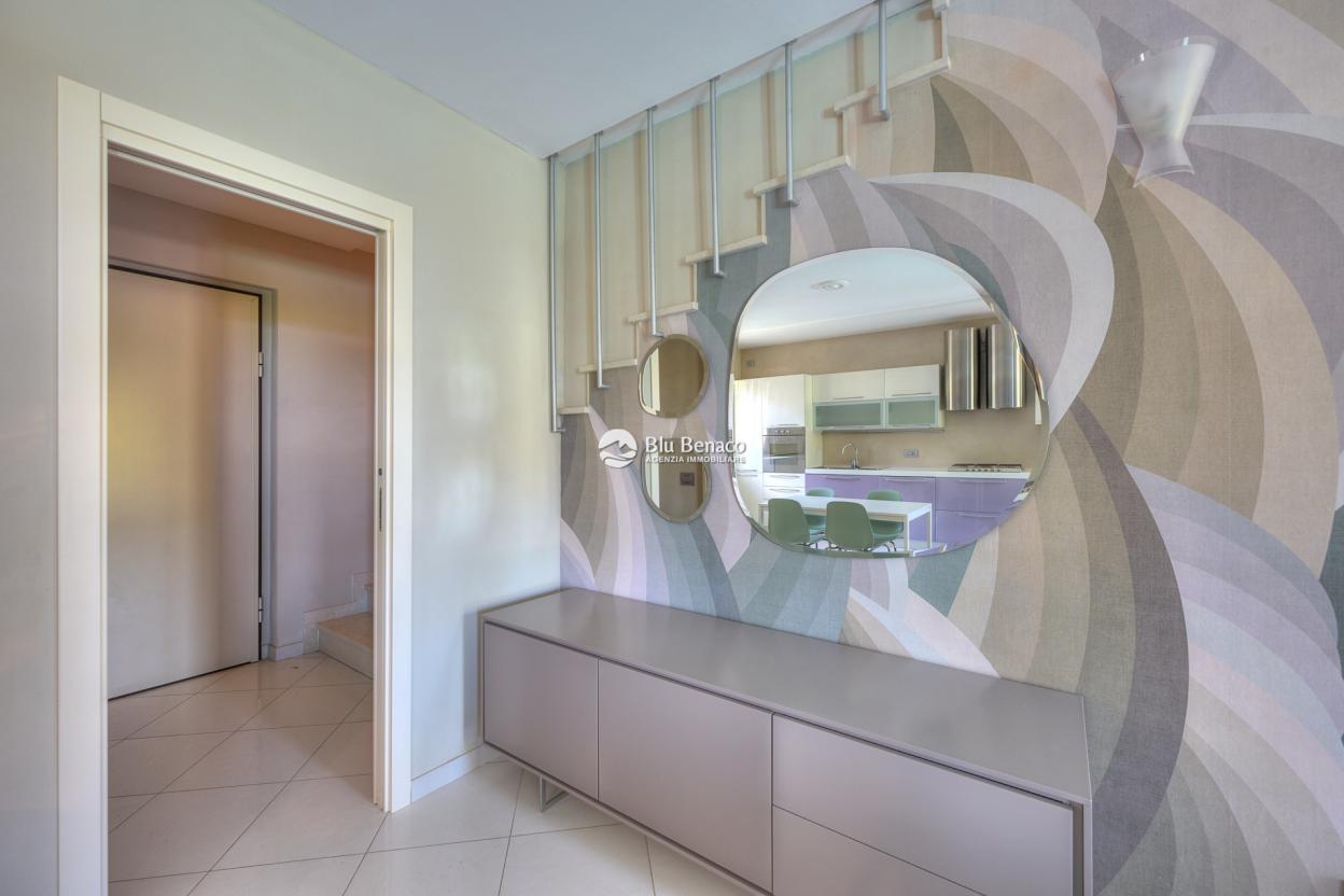 Villa zu verkaufen in Polpenazze del Garda